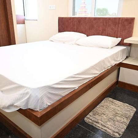 Hotel Royal Radiant رانشي المظهر الخارجي الصورة