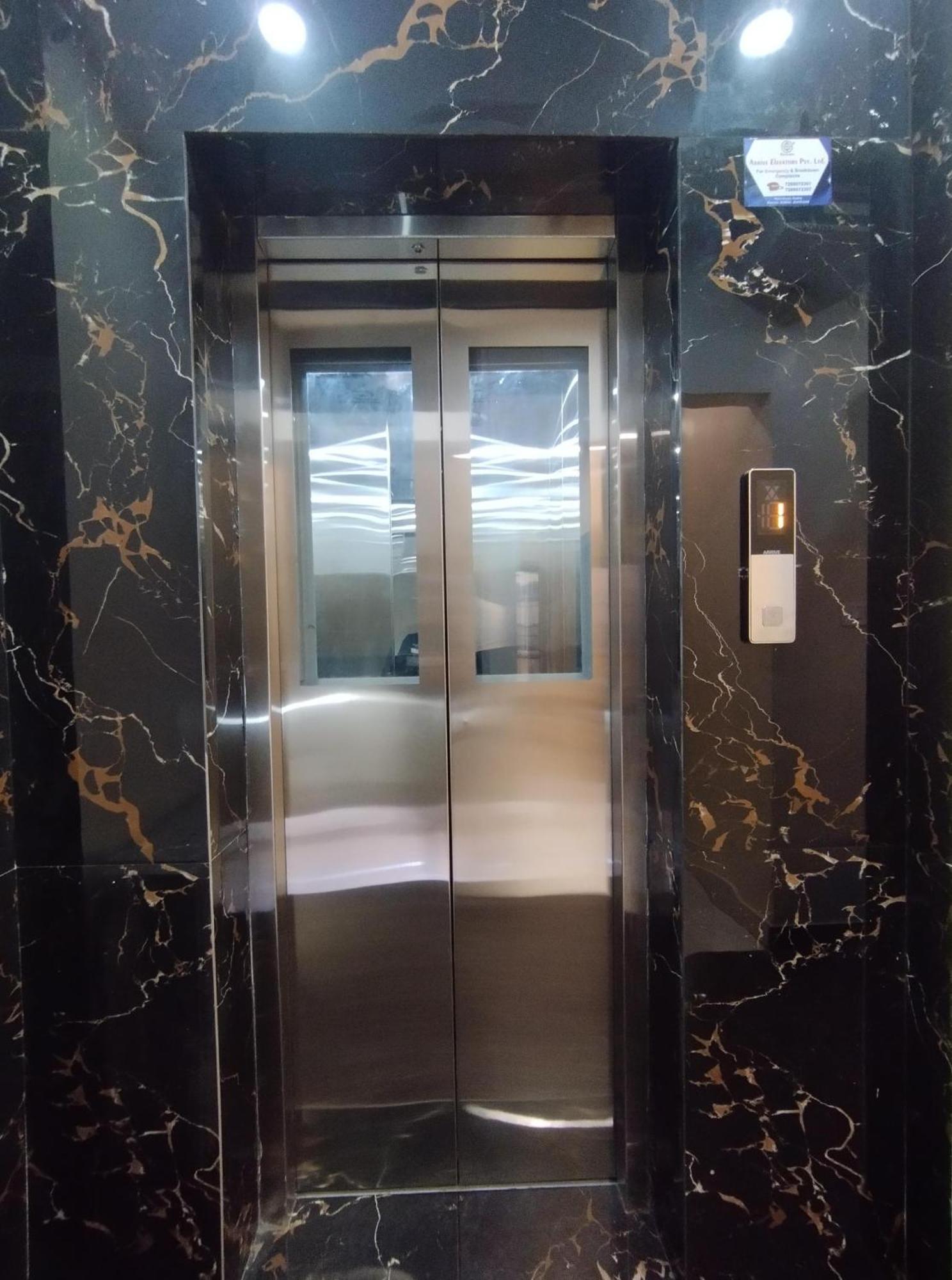 Hotel Royal Radiant رانشي المظهر الخارجي الصورة